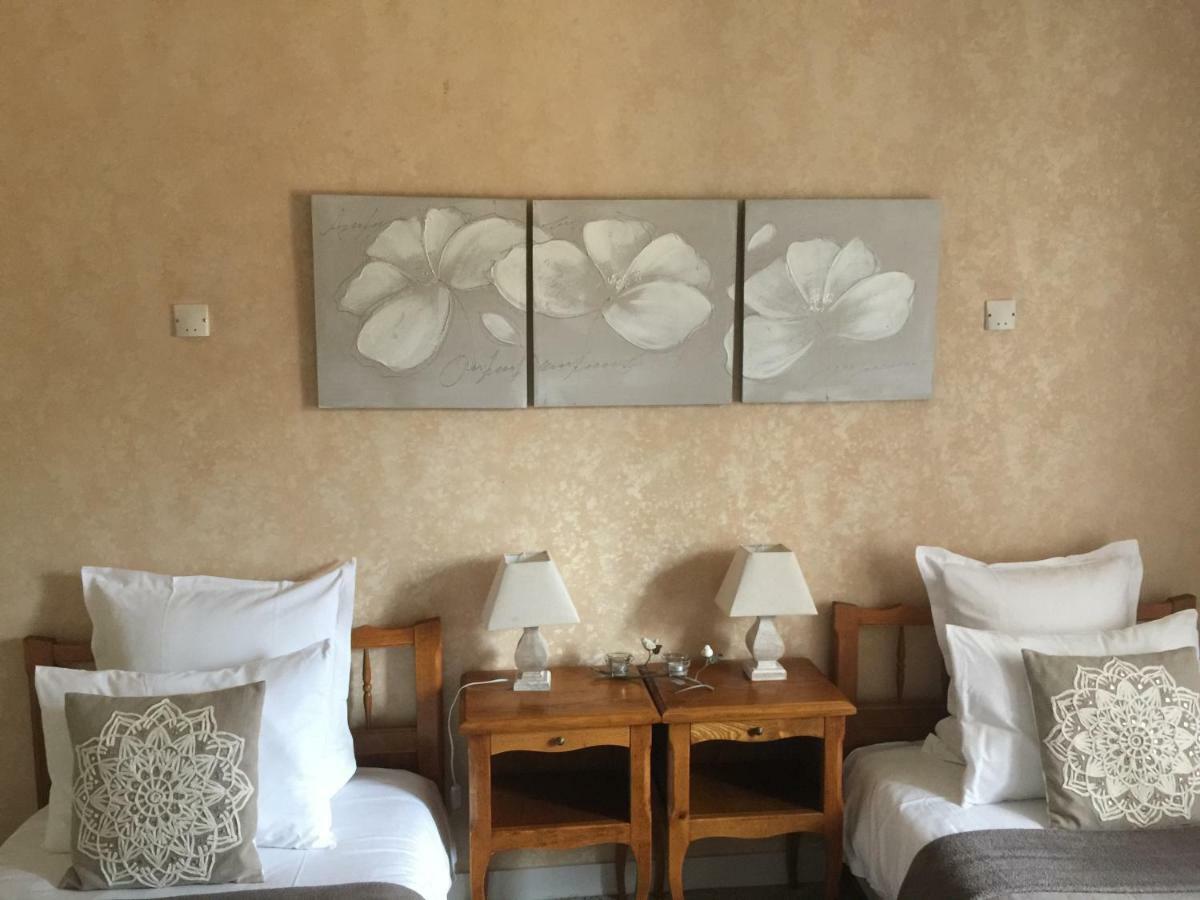 Domaine De Lascaux Bed & Breakfast Montignac-Lascaux Bagian luar foto