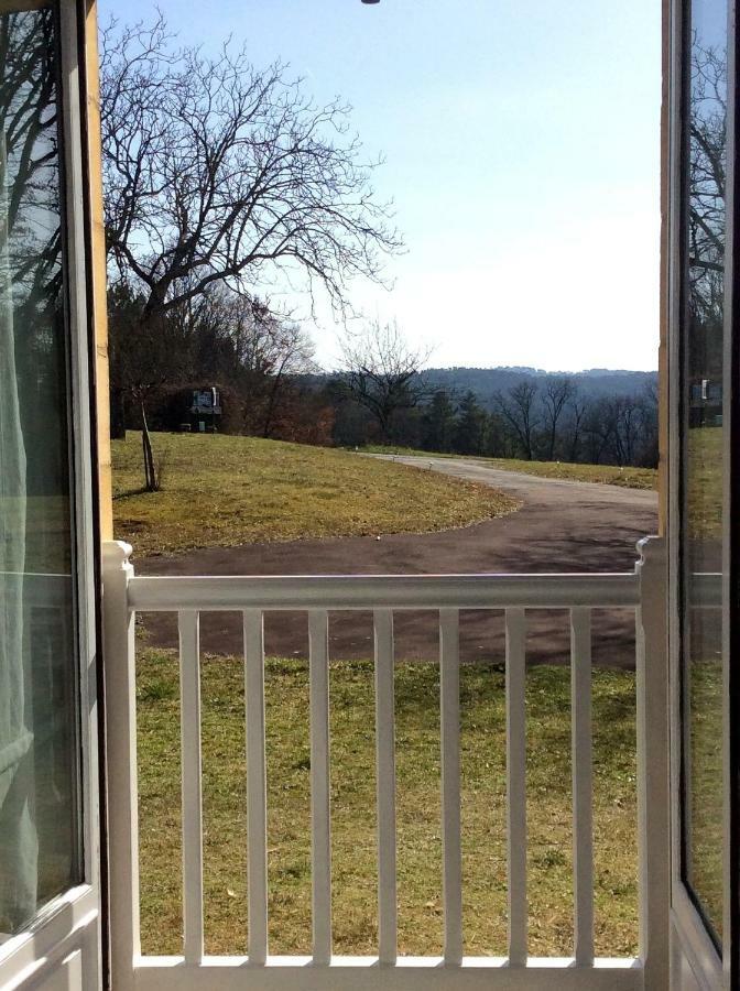 Domaine De Lascaux Bed & Breakfast Montignac-Lascaux Bagian luar foto